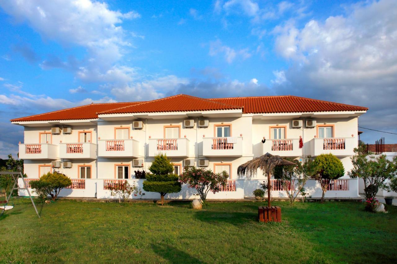 Apartment Akis *
