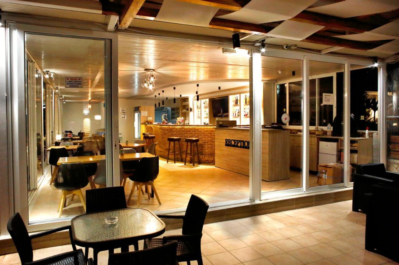 Akis Apartment *